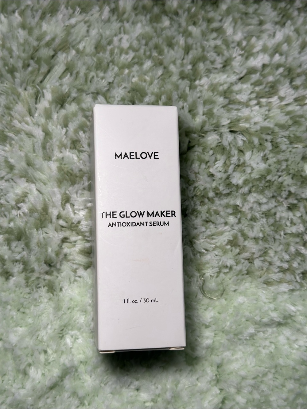 The Glow Maker Antioxidant Serum — White